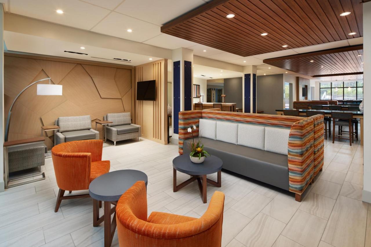 Holiday Inn Express & Suites Gulf Breeze - Pensacola Area By Ihg Esterno foto